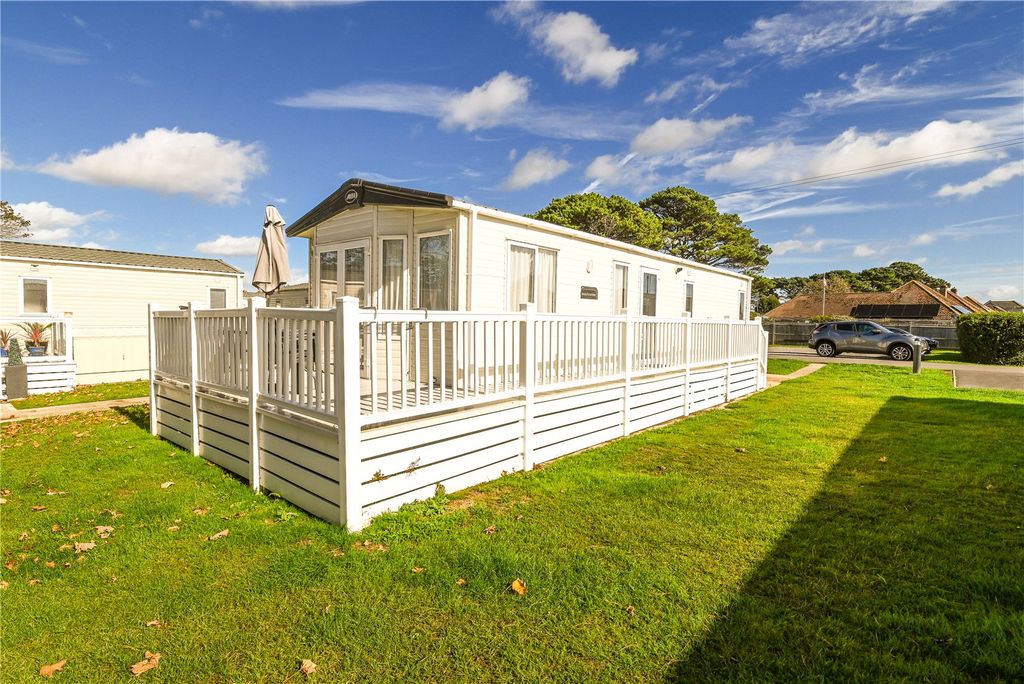 Property photo 1 of 15 Picture No. 03