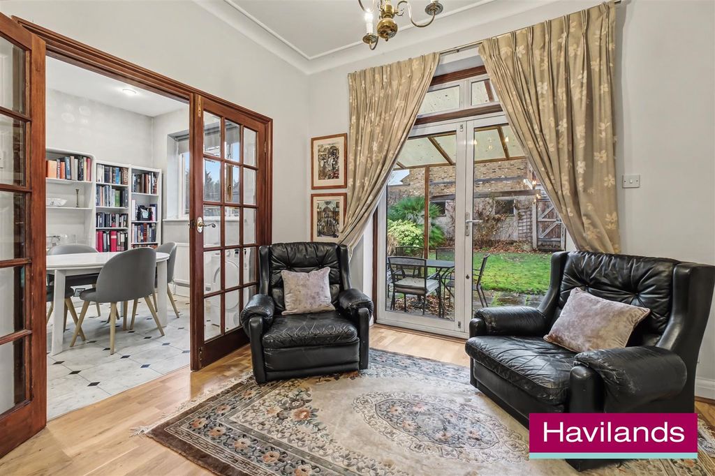 Property photo 3 of 30 Green Lanes N21 2Sg-1.Jpg