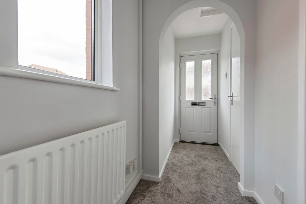 Property photo 2 of 19 Pbox-Img.Jpg