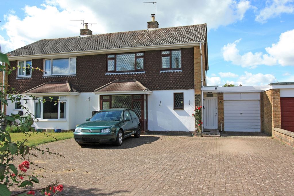 Property photo 1 of 12