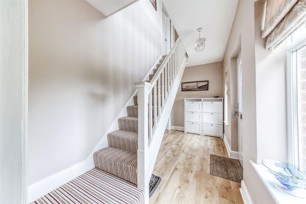 Property photo 3 of 41 Lf2B3701_Hdr.Jpg