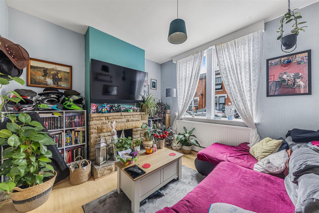 Property photo 2 of 17 9Wilbystweb14.Jpg