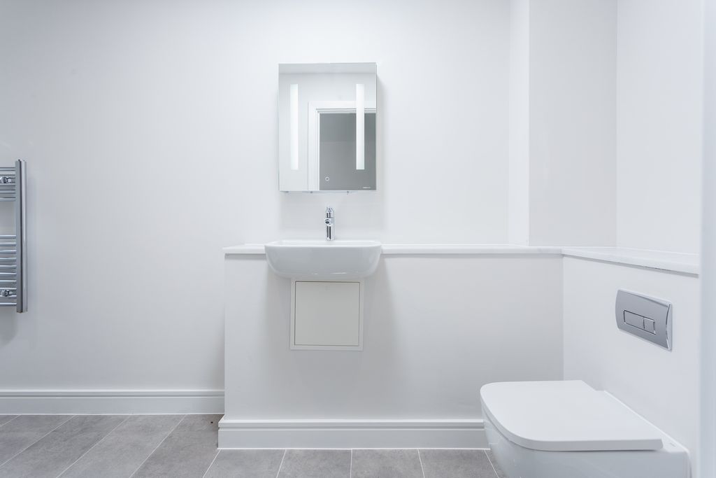 Property photo 3 of 5