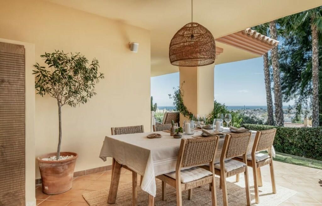 Property photo 2 of 3