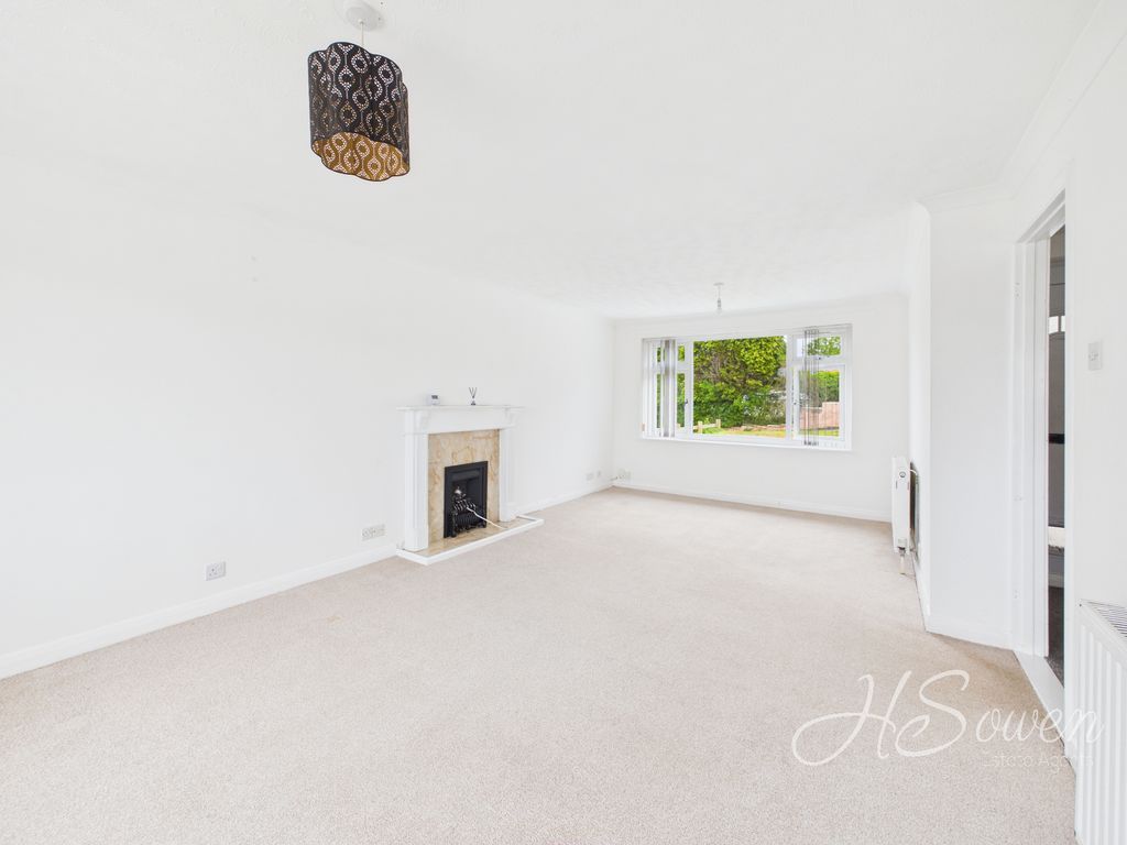 Property photo 2 of 15 Photo 14