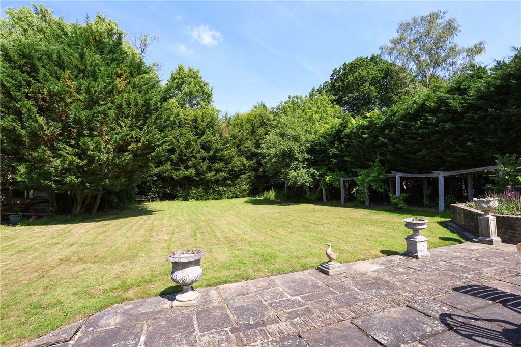 Property photo 3 of 14 Picture No. 12