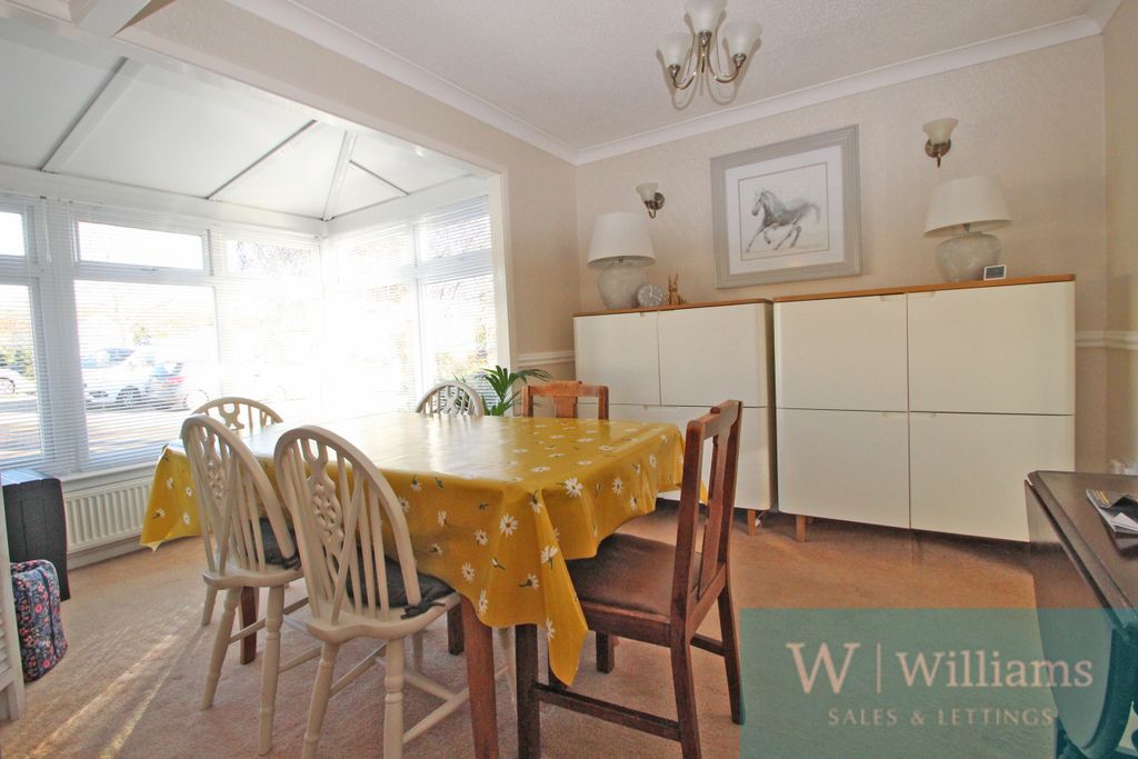 Property photo 3 of 13 Dining