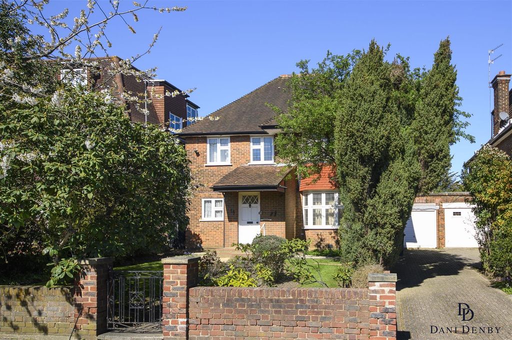 Property photo 1 of 14