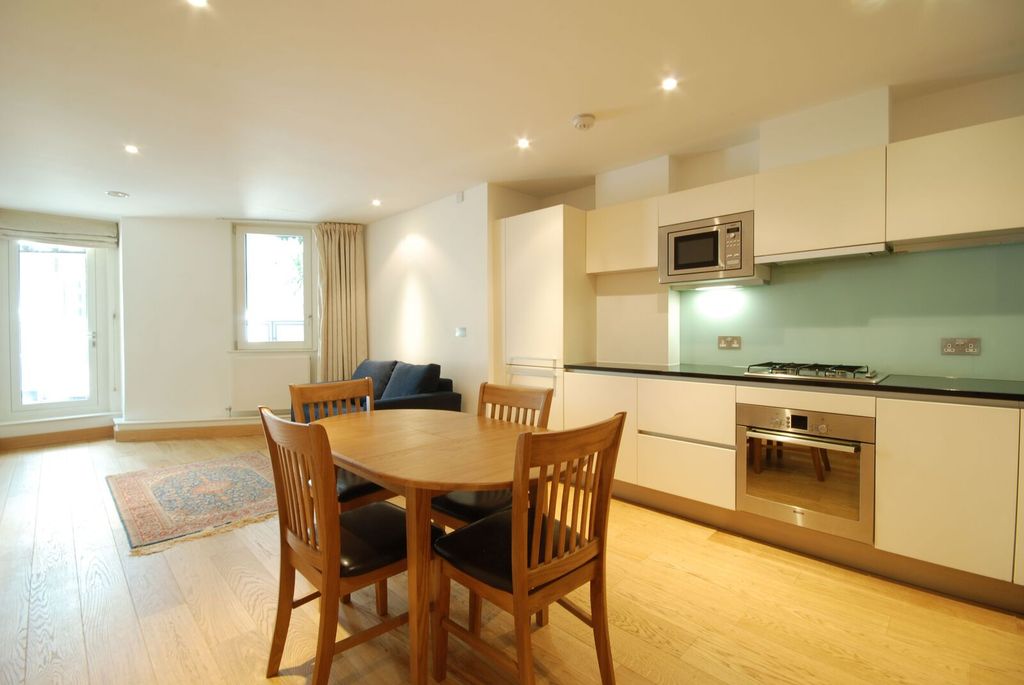 Property photo 1 of 5