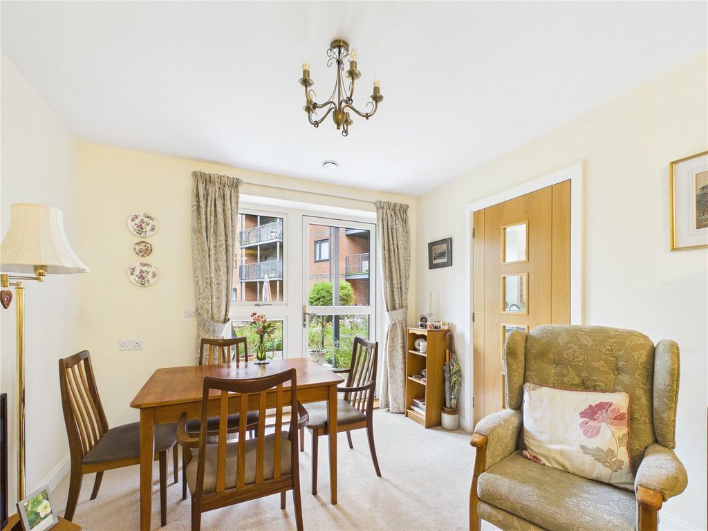 Property photo 2 of 21 Picture No. 04