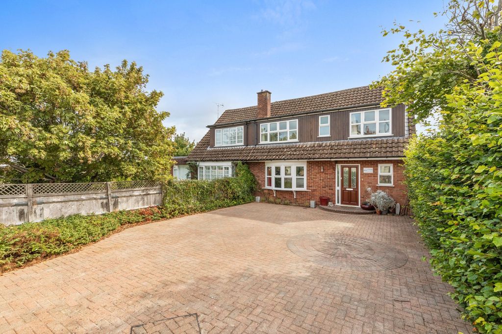 Property photo 1 of 15