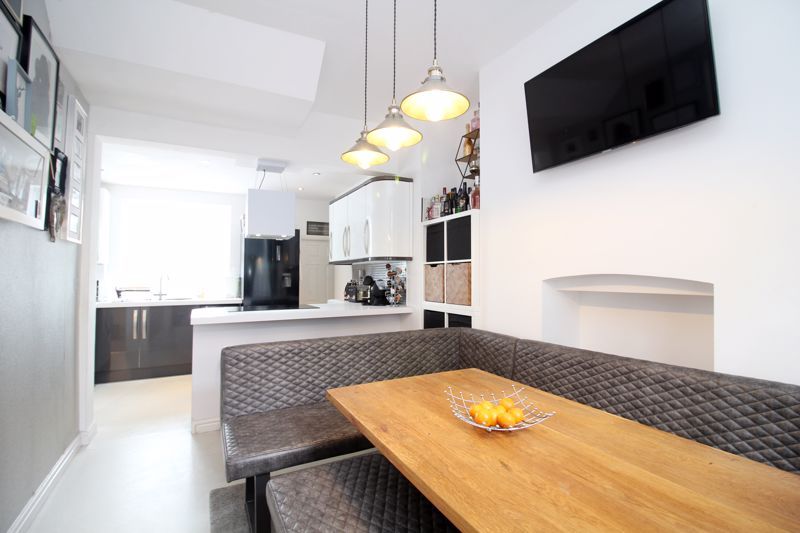 Property photo 2 of 24 Kitchen/Diner