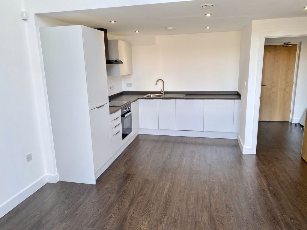 Property photo 1 of 14 2 Bedroom Apartment