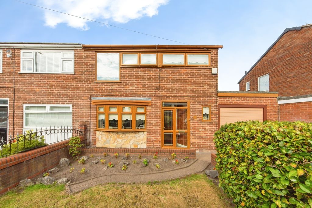 Property photo 2 of 24 Pbox-Img.Jpg