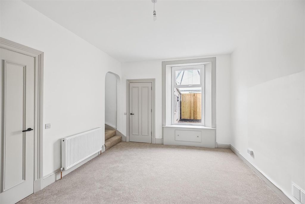 Property photo 2 of 21 Crossgates-12.Jpg