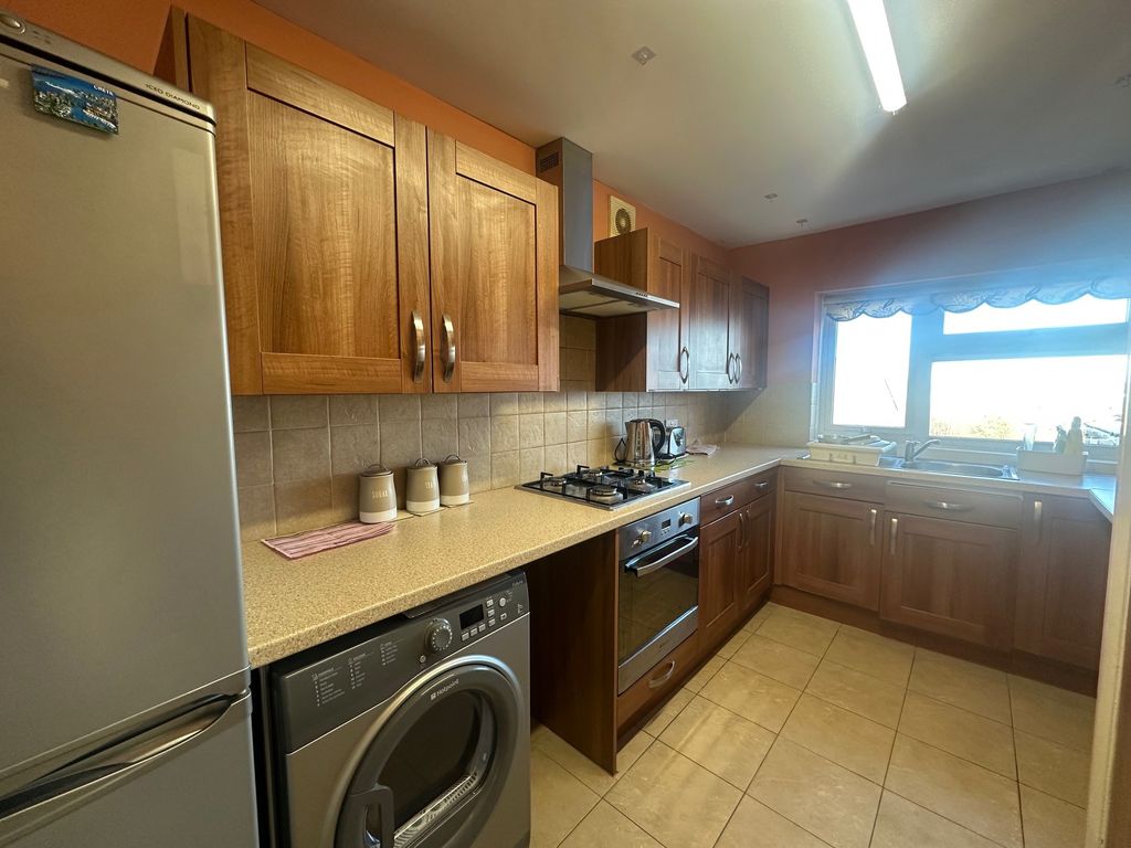 Property photo 1 of 9 Bedroom 1