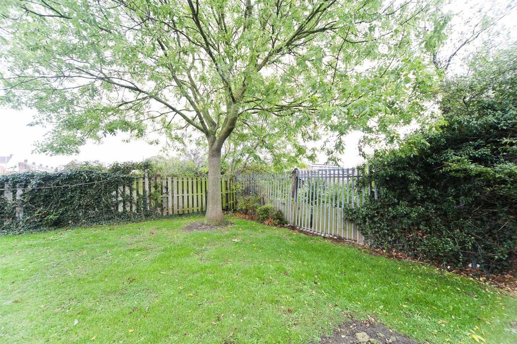 Additional image 10 of 1 bed flat for saleDaffodil Close, Blackhall Colliery, Hartlepool TS27