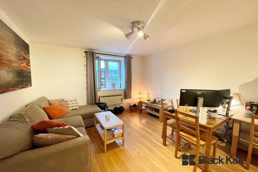 Property photo 2 of 4