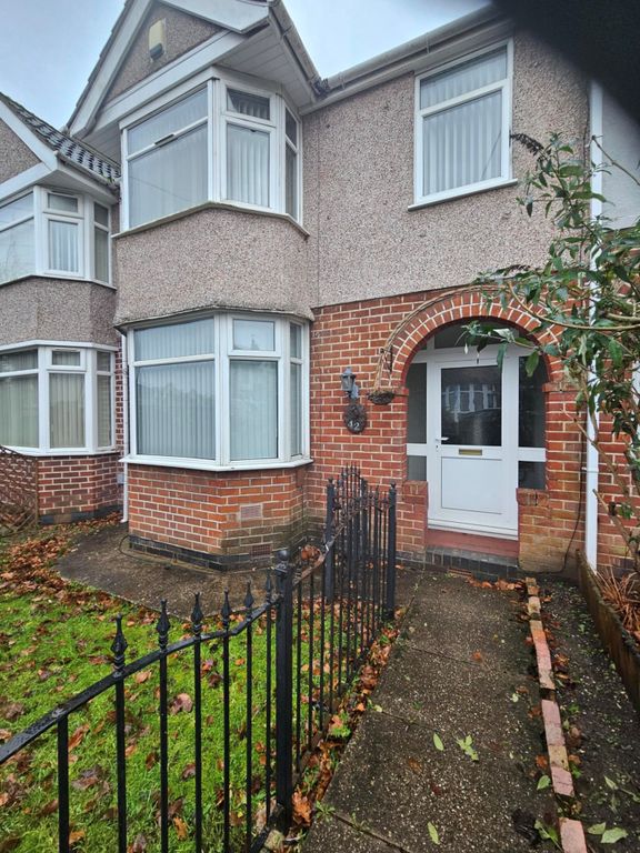 Property photo 1 of 12 Fronta