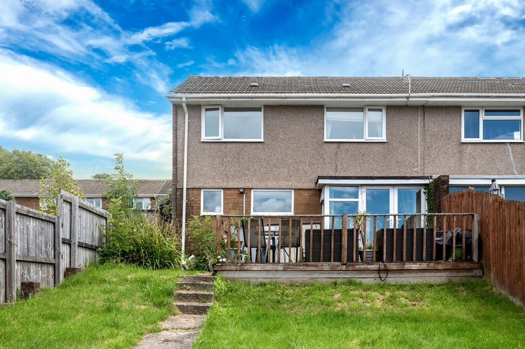 Property photo 1 of 30
