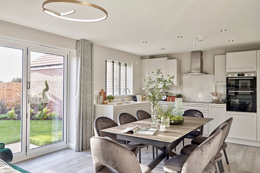 Property photo 1 of 7 Bviswl6920Willow5