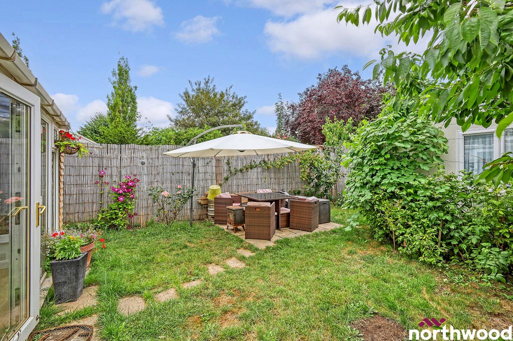 Property photo 2 of 29