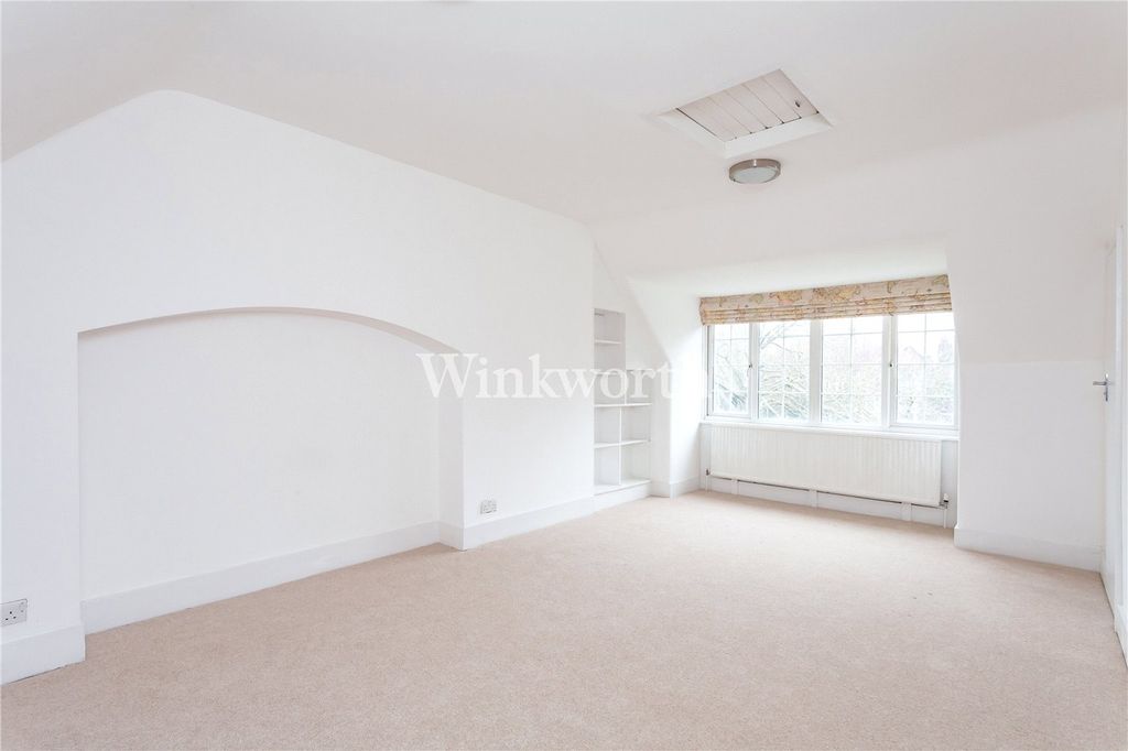 Property photo 3 of 14 Picture No. 01