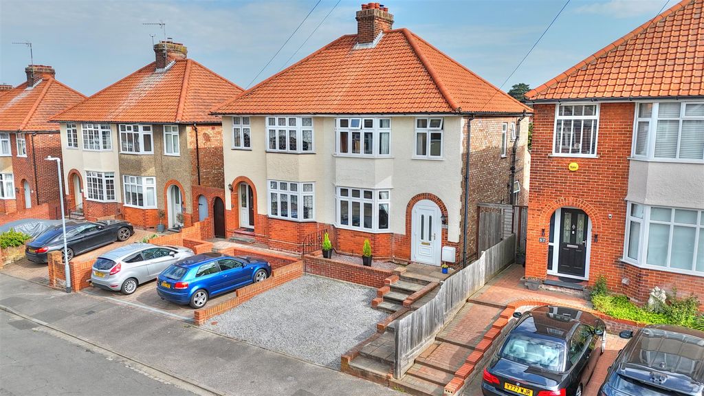 Property photo 1 of 16 Dji_20250502094818_0031_D_Smooth 3.Jpg