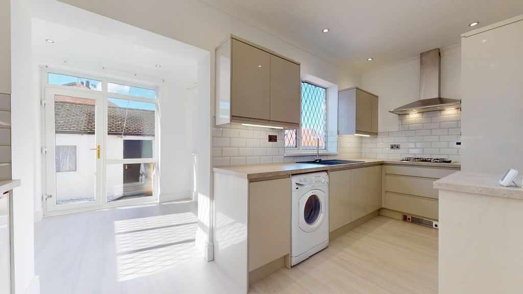 Property photo 1 of 36 4485861