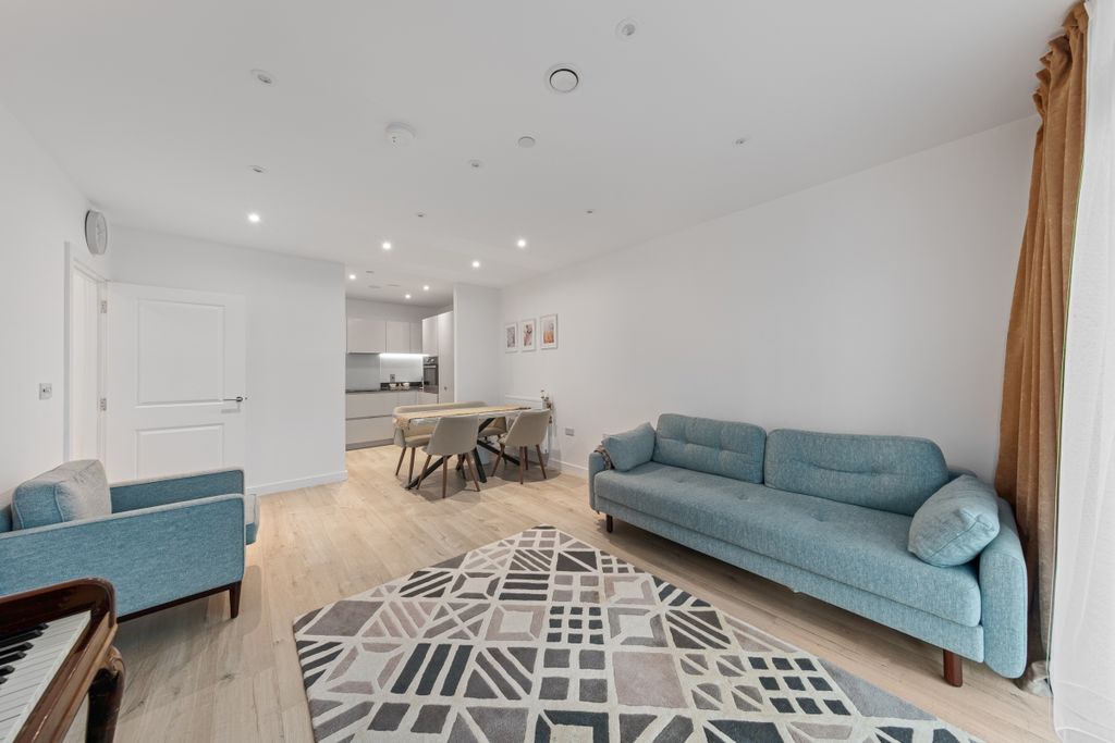 Property photo 2 of 16 094A6432