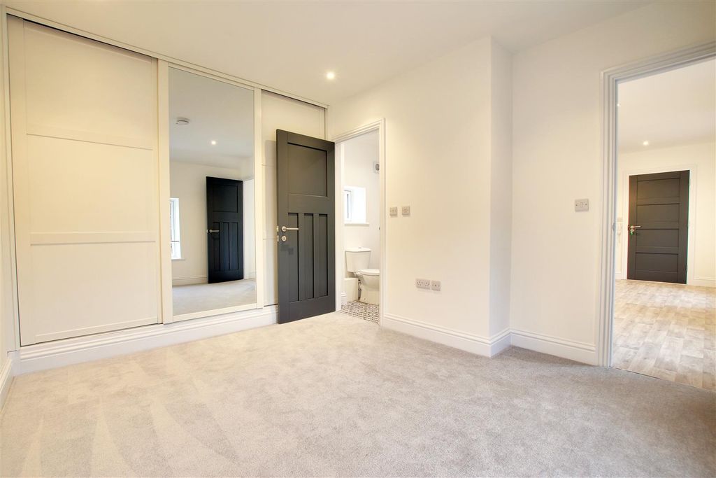 Property photo 3 of 11 Img_7903-Img_7905.Jpg