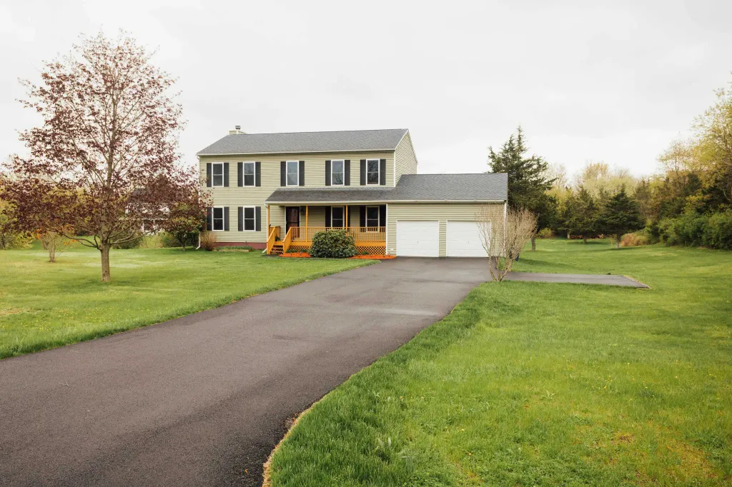 Property photo 1 of 30