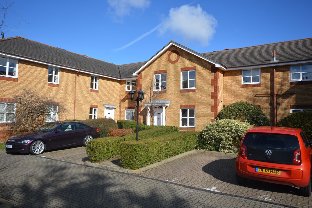 Property photo 1 of 6