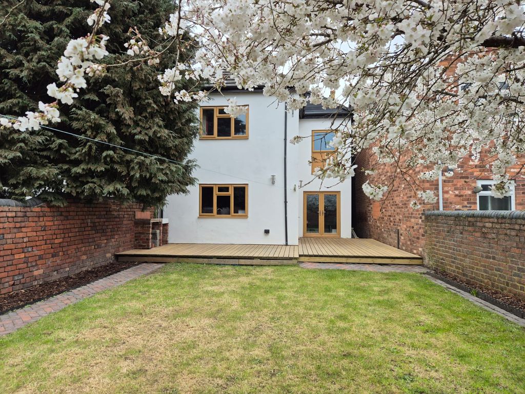 Property photo 2 of 57 Image