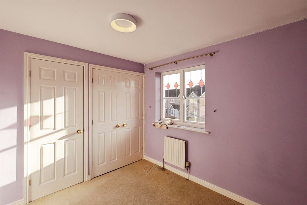 Property photo 3 of 14