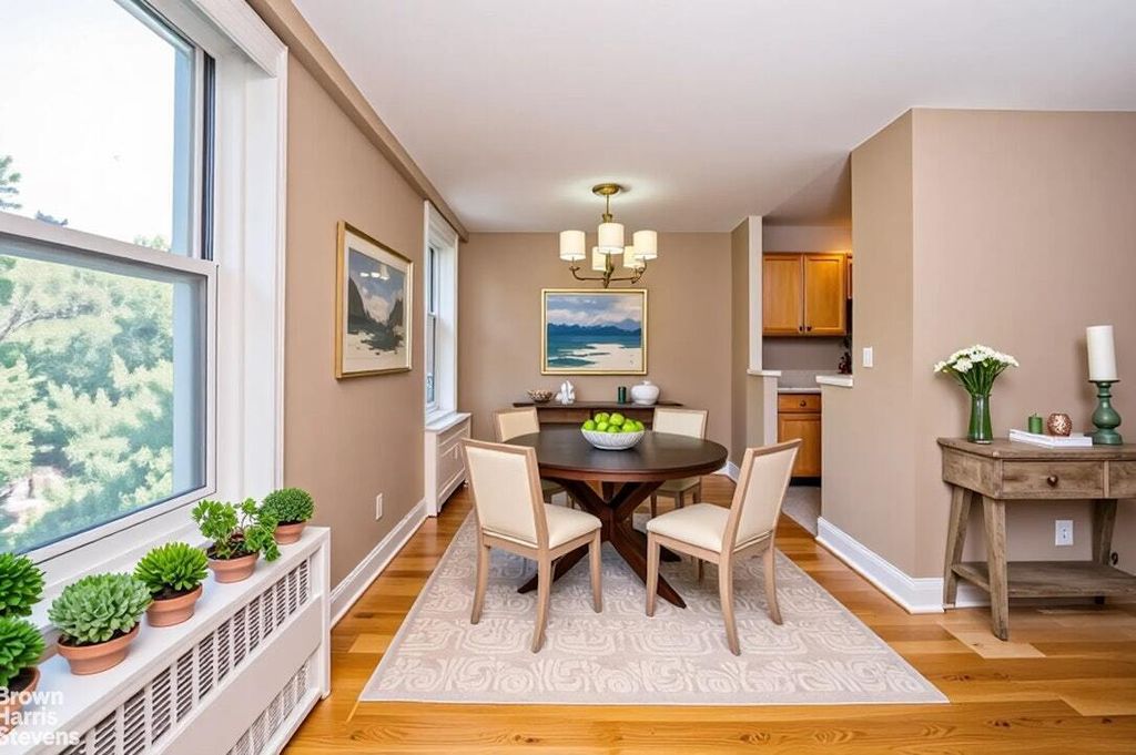 Property photo 2 of 12 <Alttext/>