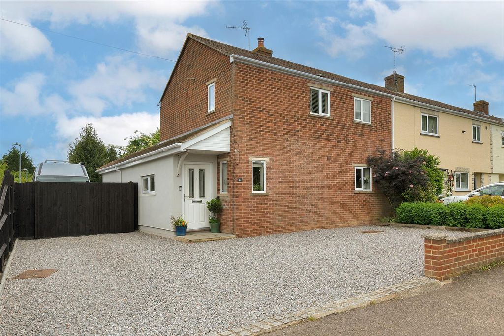 Property photo 1 of 12 01.Jpg