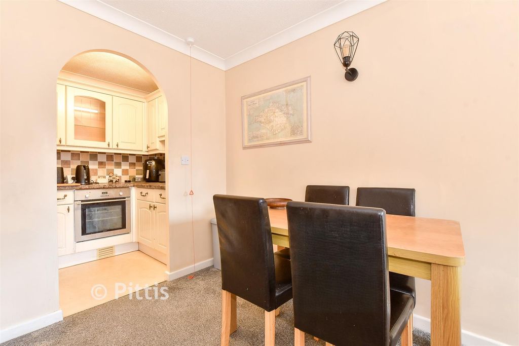 Property photo 1 of 7 *Lounge/ Dining Area
