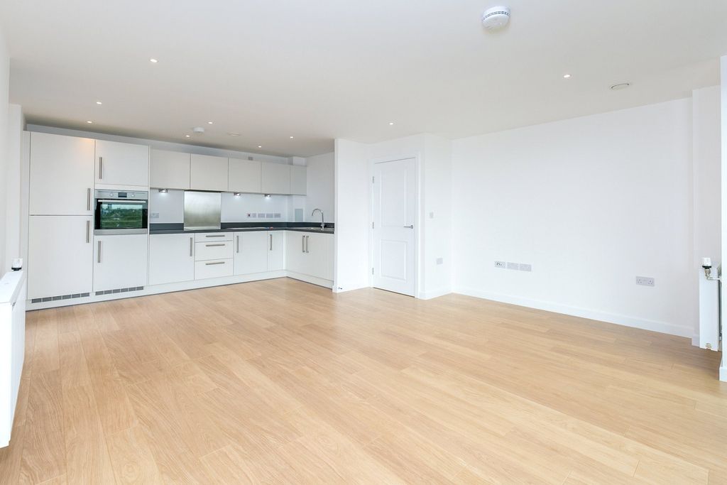 Property photo 2 of 11 Picture No. 03