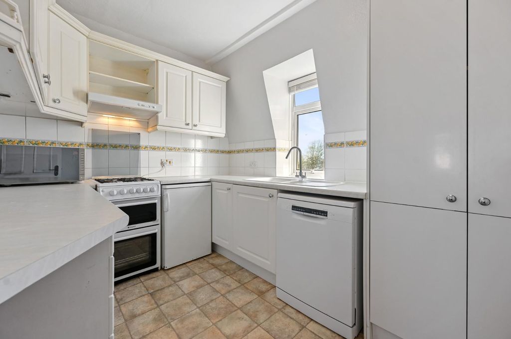 Property photo 3 of 6 Fbl - Abercorn Place - 3 (1).Jpg