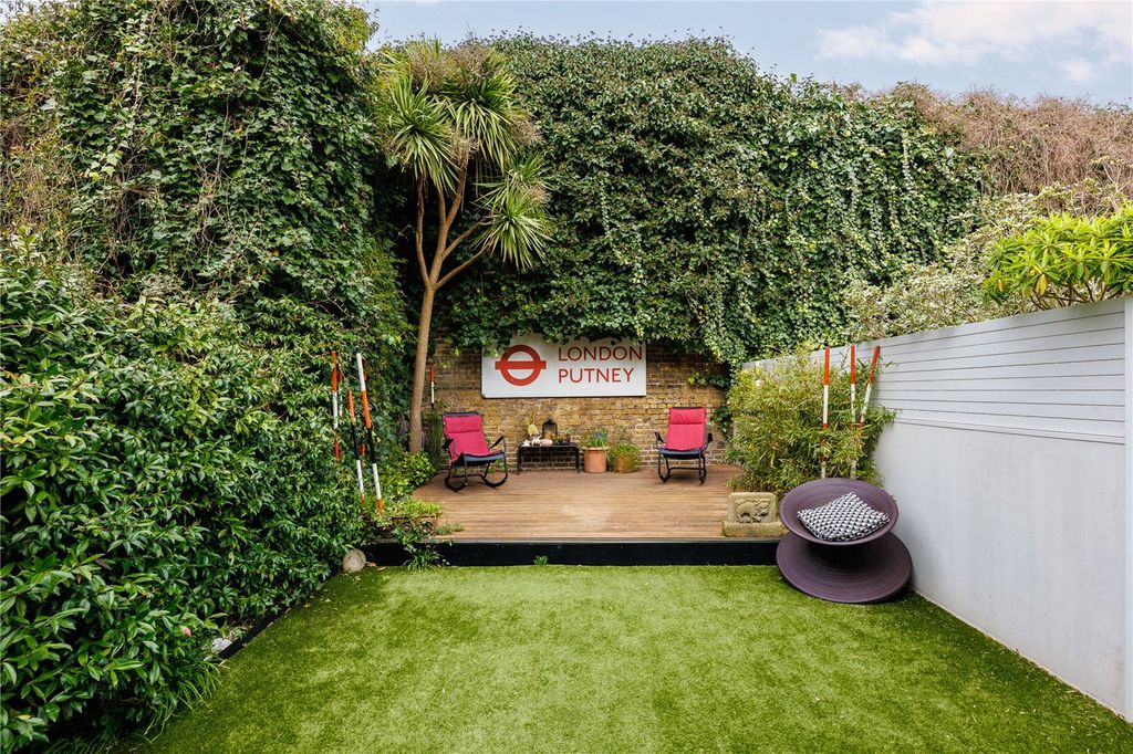 Property photo 3 of 12 Picture No. 04