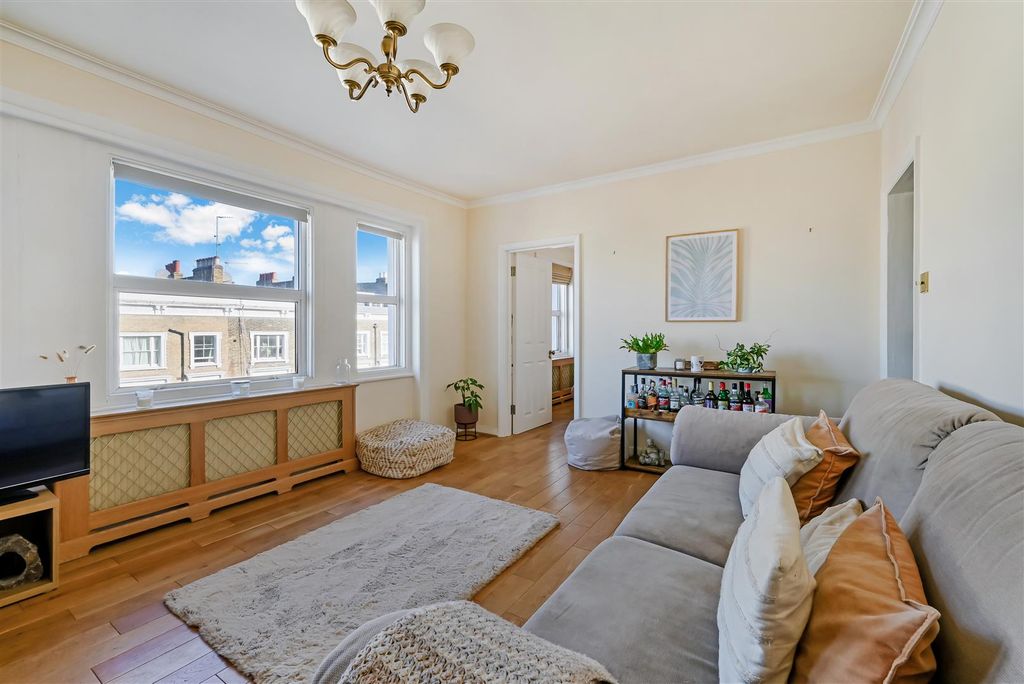 Property photo 3 of 12 Lexham Gardens, 105, 6-19.Jpg