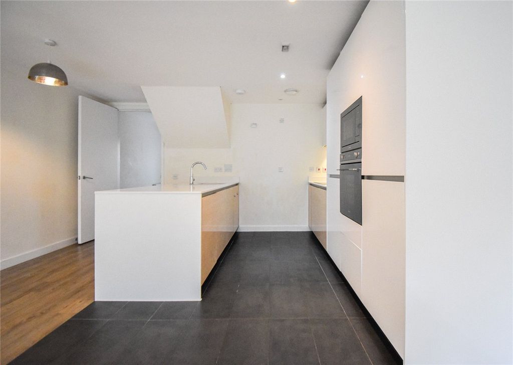 Property photo 2 of 22 Picture No. 06