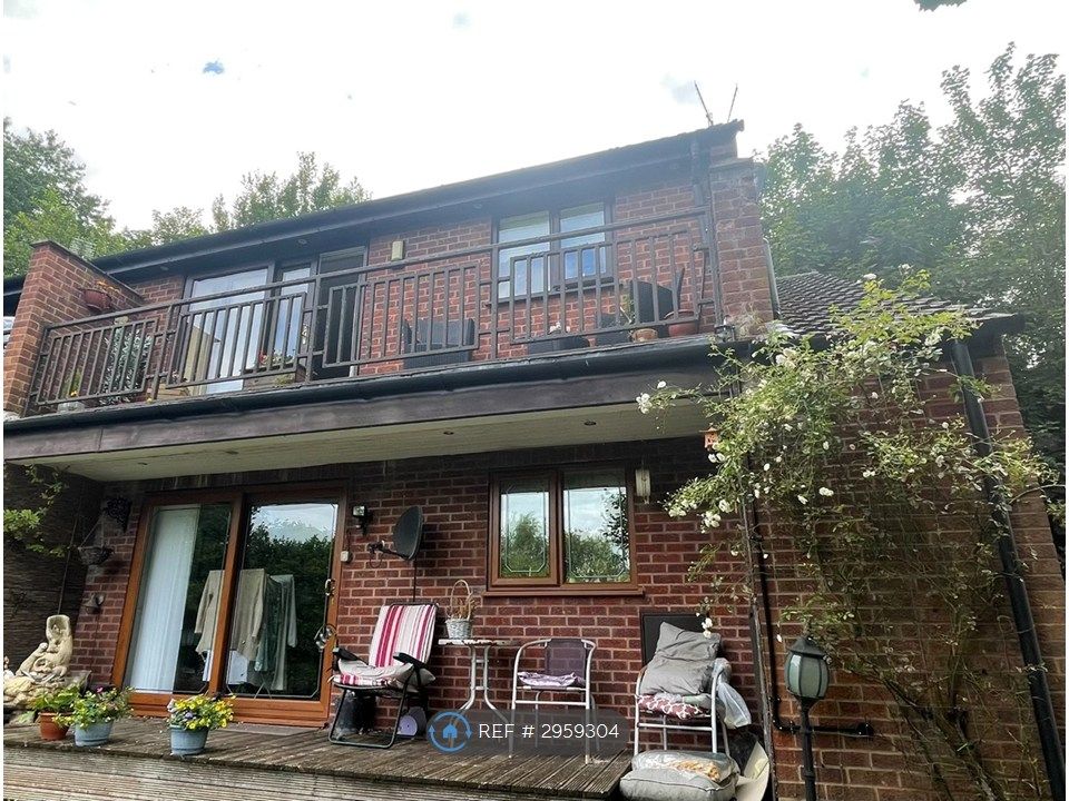 Property photo 1 of 9