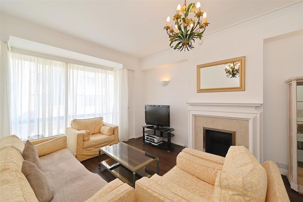 Property photo 1 of 11 50-3-8-Porchester-Gate (2).Jpg