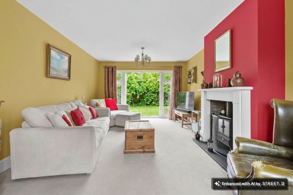 Property photo 3 of 16