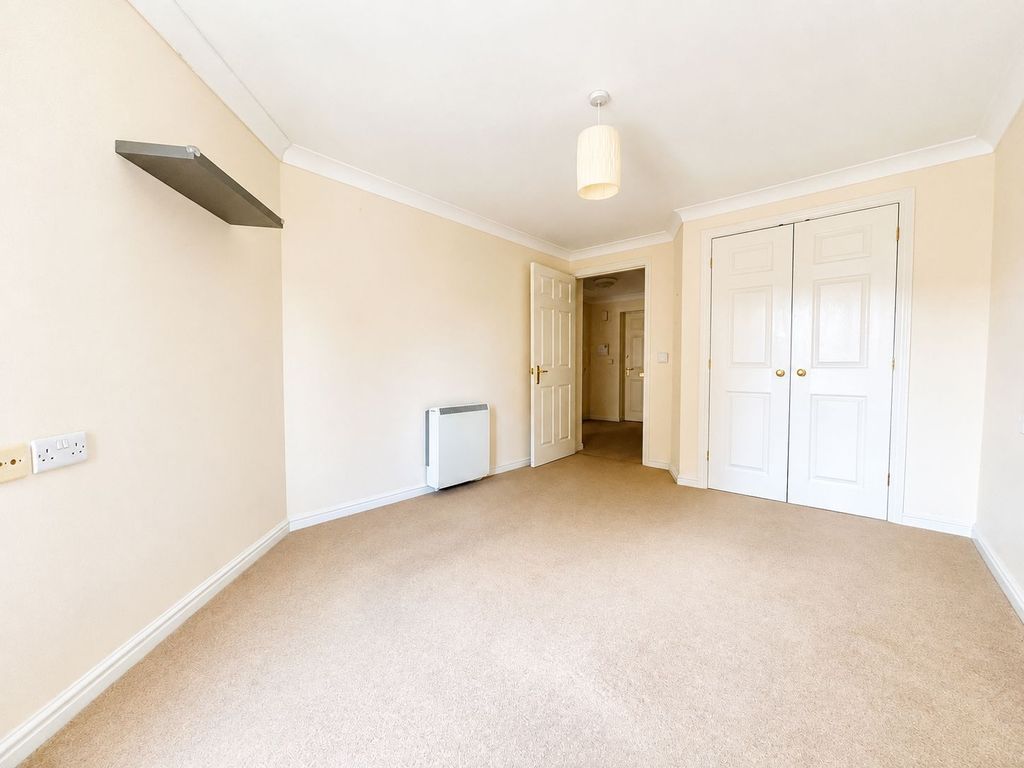 Property photo 2 of 6