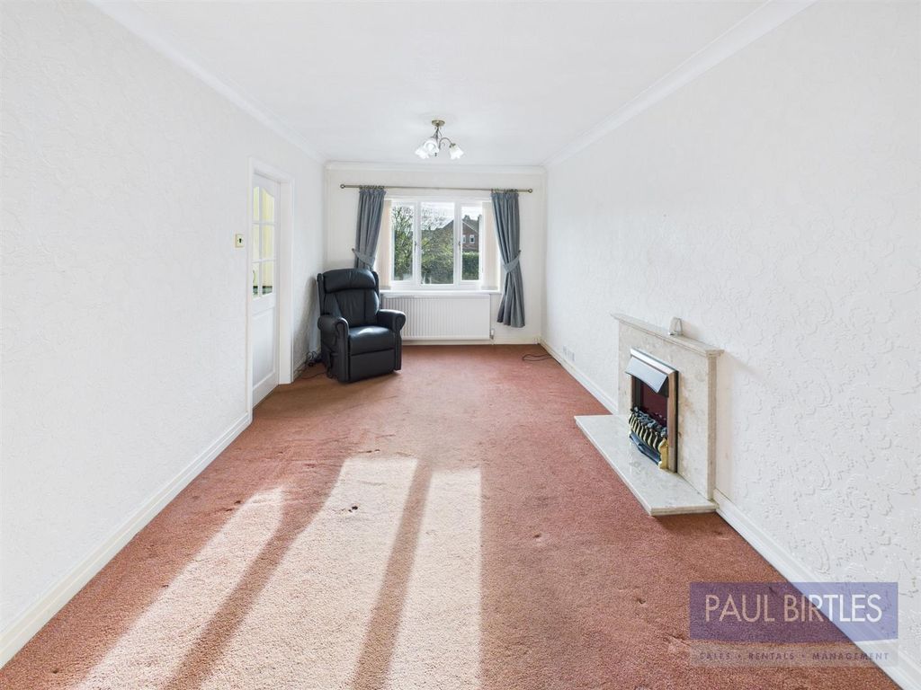 Property photo 3 of 12 Cam04378G0-Pr0237-Still008.Jpg