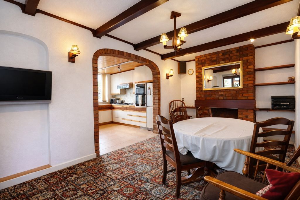 Property photo 2 of 16 Chatgpt Image Mar 16, 2026, 03_07_48 Pm