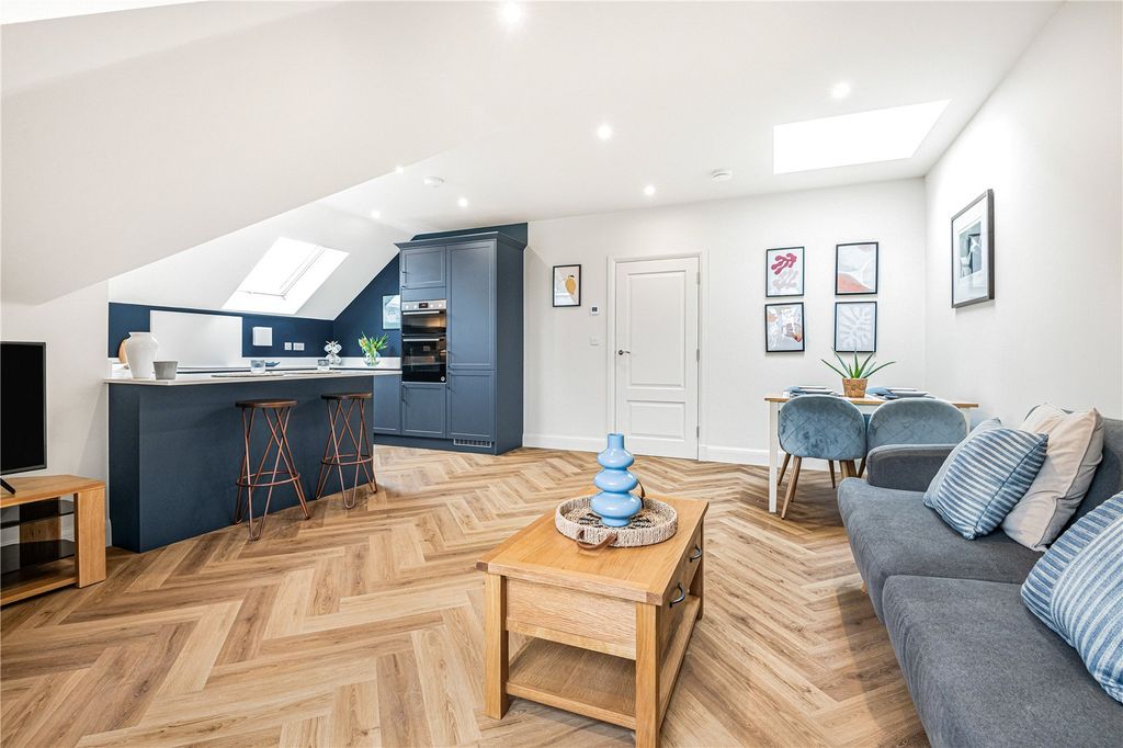 Property photo 1 of 19 Picture No. 53